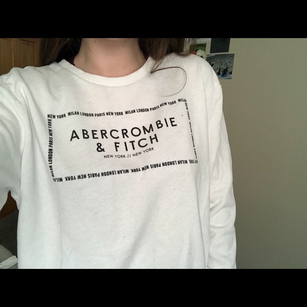 Long sleeve white Abercrombie and Fitch sweater